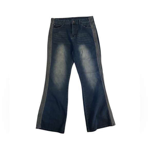 Vintage Denim - Y2K Dirty Wash Women’s Flared Jeans with Side Triple Stripe